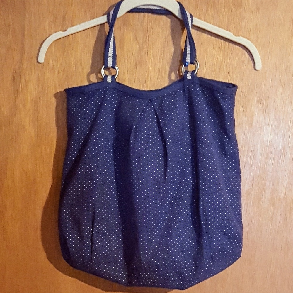 AE Tote
